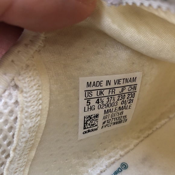 NWOT! - ADIDAS x DISNEY The Little Mermaid NMD R1 Athletic Shoes - Picture 8 of 16